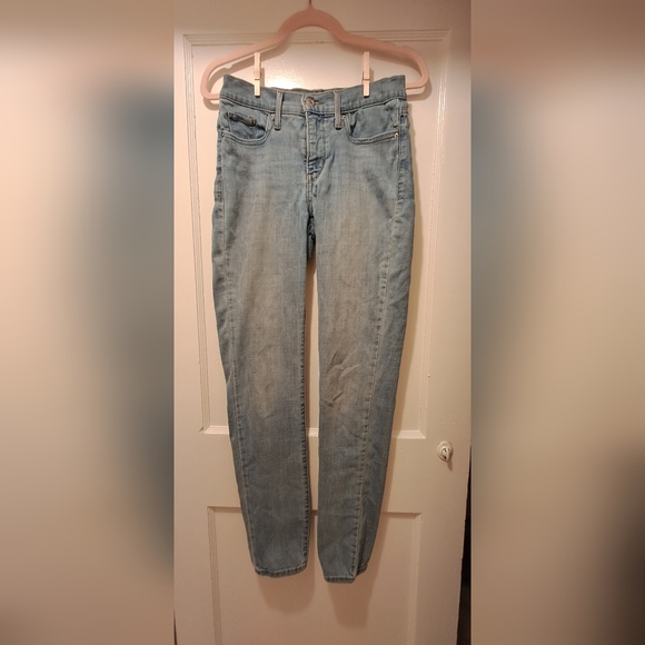 Women's Levi's 311 Shaping Skinny Jeans US Size 26 | Light Blue Denim Jeans - Picture 5 of 7